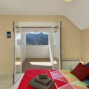 https://atico-con-chimenea-en-sierra-nevada-guejar-sierra.es-andalucia.com